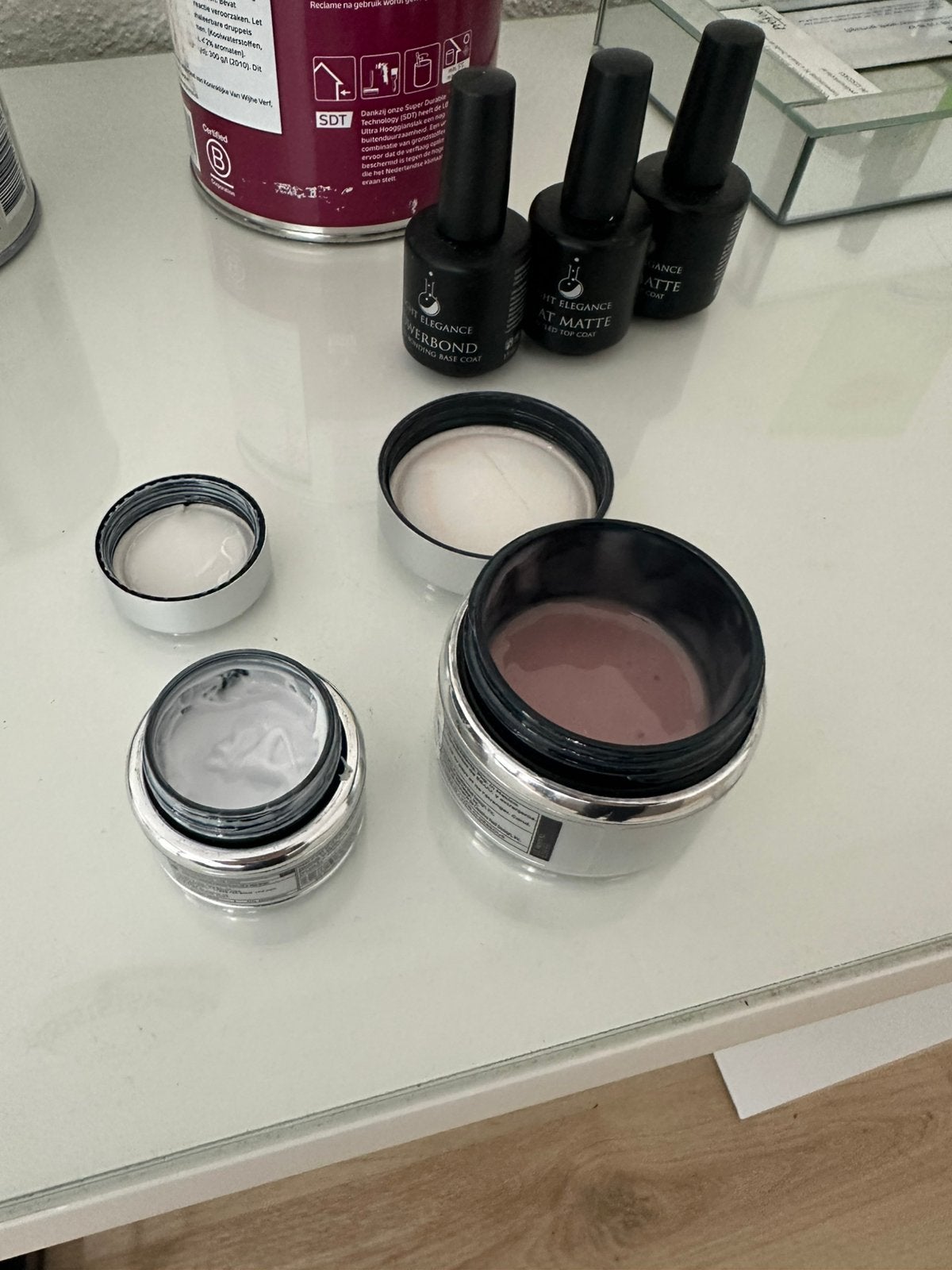 Cnd brisa gel, Sieraden, Tassen en Uiterlijk, Uiterlijk | Cosmetica en Make-up, Ophalen of Verzenden, Zo goed als nieuw, Beige
