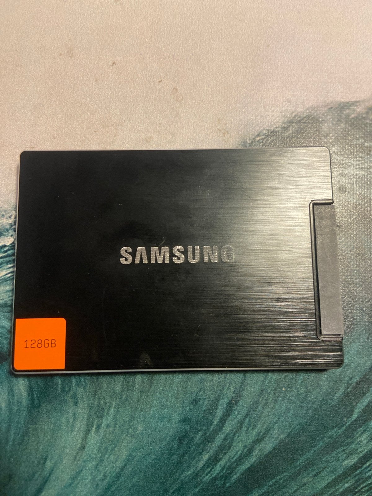Samsung SSD 128GB en Toshiba HDD 1TB, Computers en Software, Harde schijven, Intern, Gebruikt, Verzenden, Server