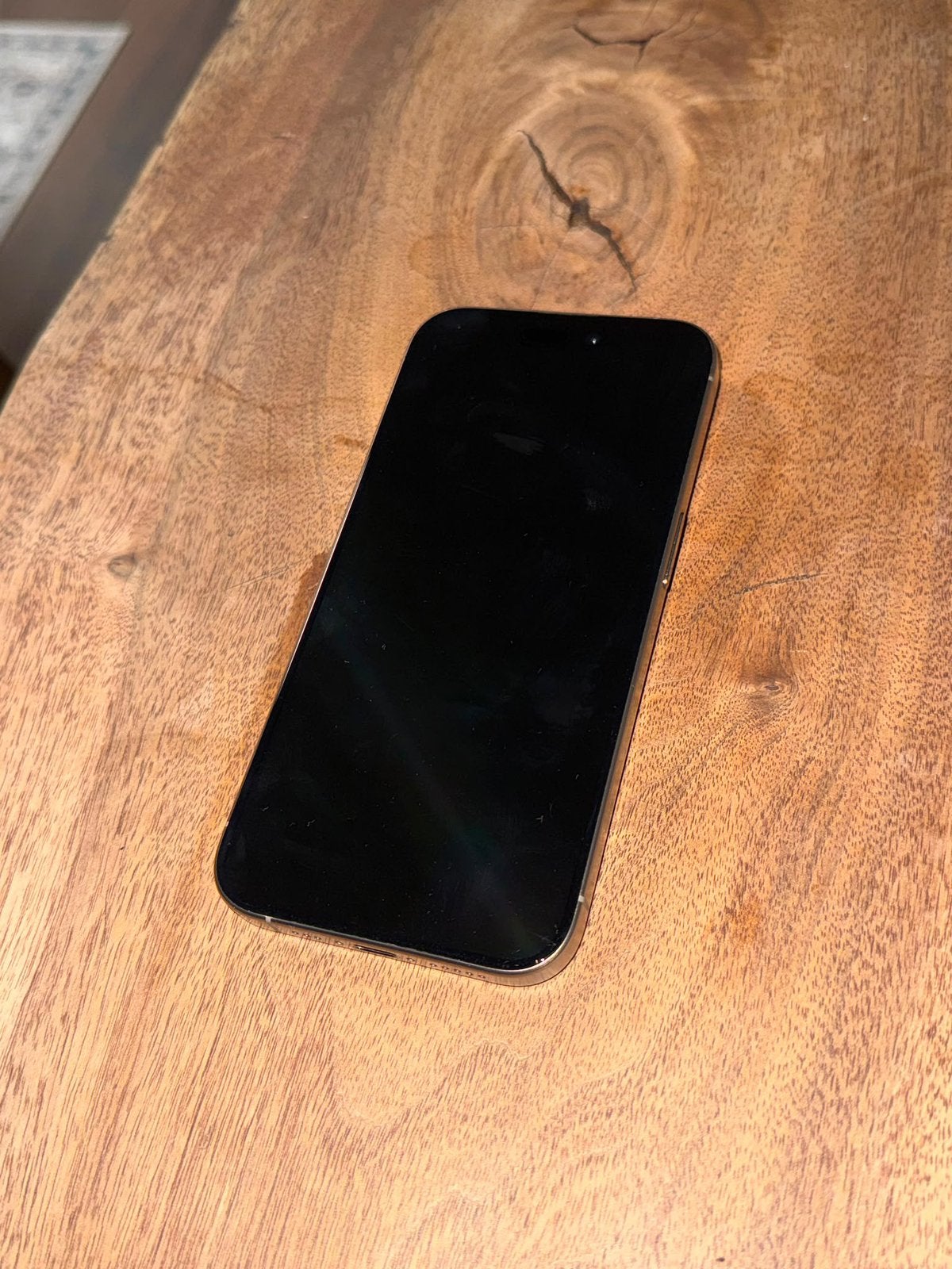 IPHONE 15, Ophalen, Wit, 81 %, Zonder abonnement