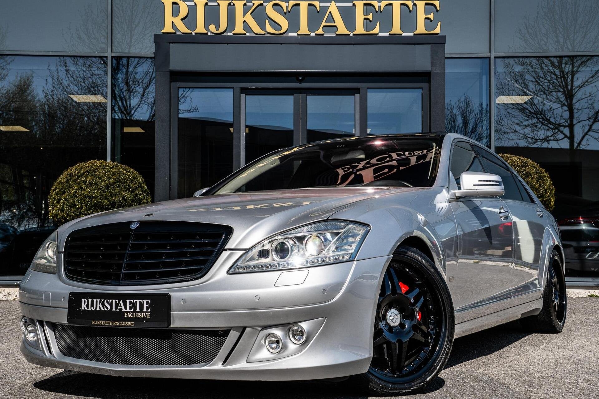 Mercedes Brabus B8 S-Klasse|INCL. CERTIFICAAT|YOUNGTIMER, Auto's, Mercedes-Benz, Automaat, Achterwielaandrijving, Gebruikt, Leder