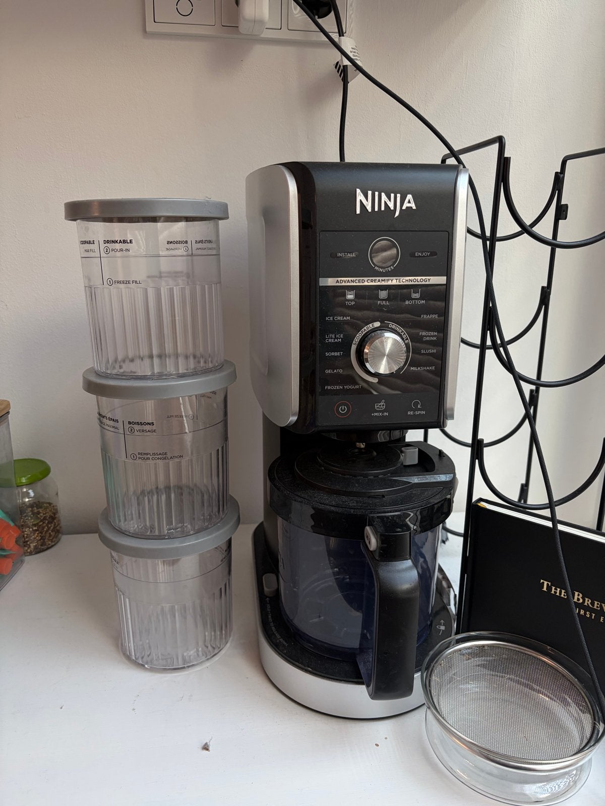 Ninja Creami deluxe IJsmachine met 3 extra ijsbakken, Witgoed en Apparatuur, Ophalen, Zo goed als nieuw