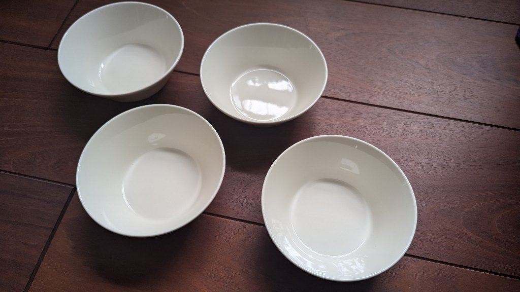 Iittala Teema kom schaaltje wit 15 cm 4 stuks nieuw, Nieuw, Ophalen of Verzenden, Kom(men), Modern