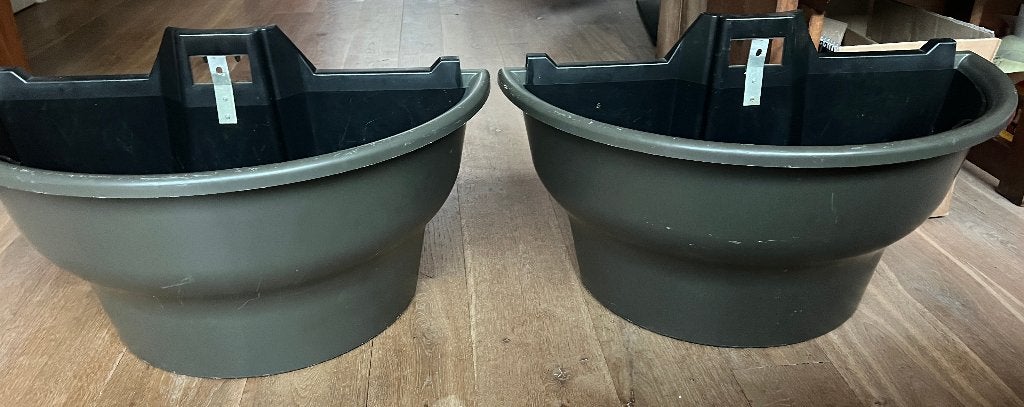 2x grote halfronde plantenbak / hanging basket groen 70 cm, Kunststof, Rond, Ophalen of Verzenden, Zo goed als nieuw