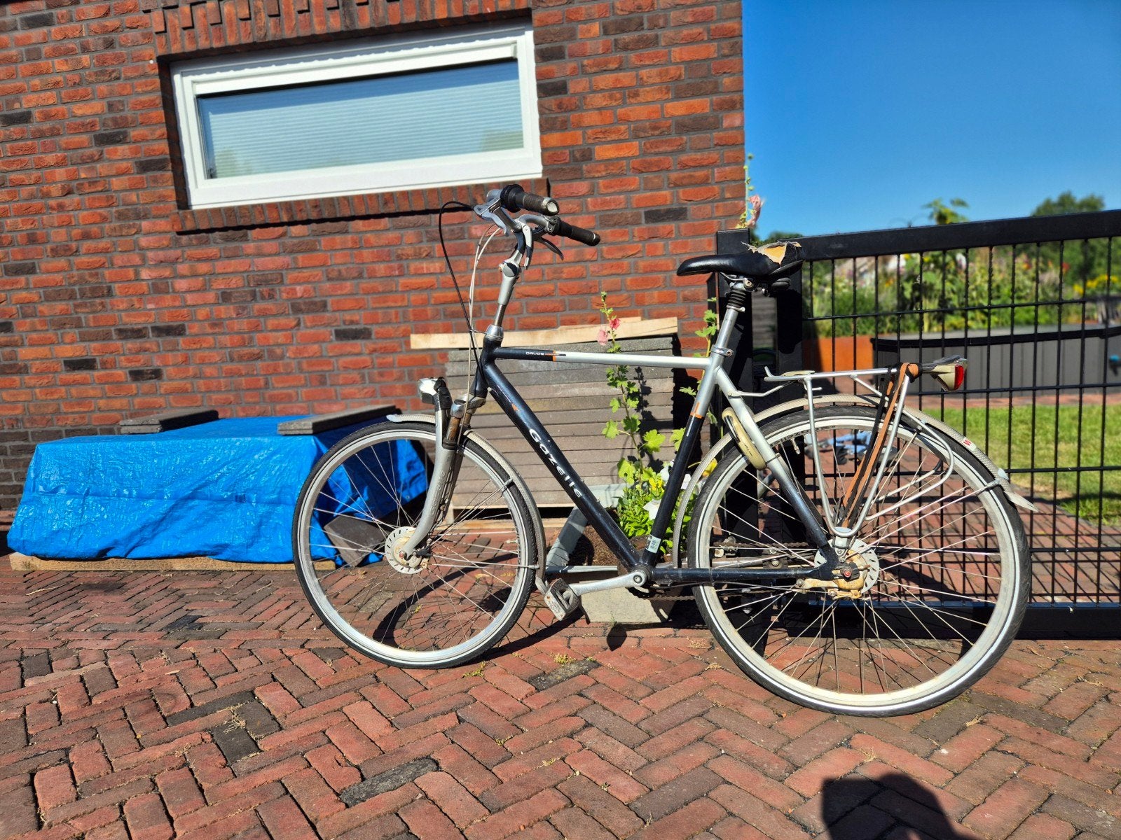 Gazelle fiets - opknapper, kettingkast mist, geen standaard, Ophalen, Gebruikt, Gazelle