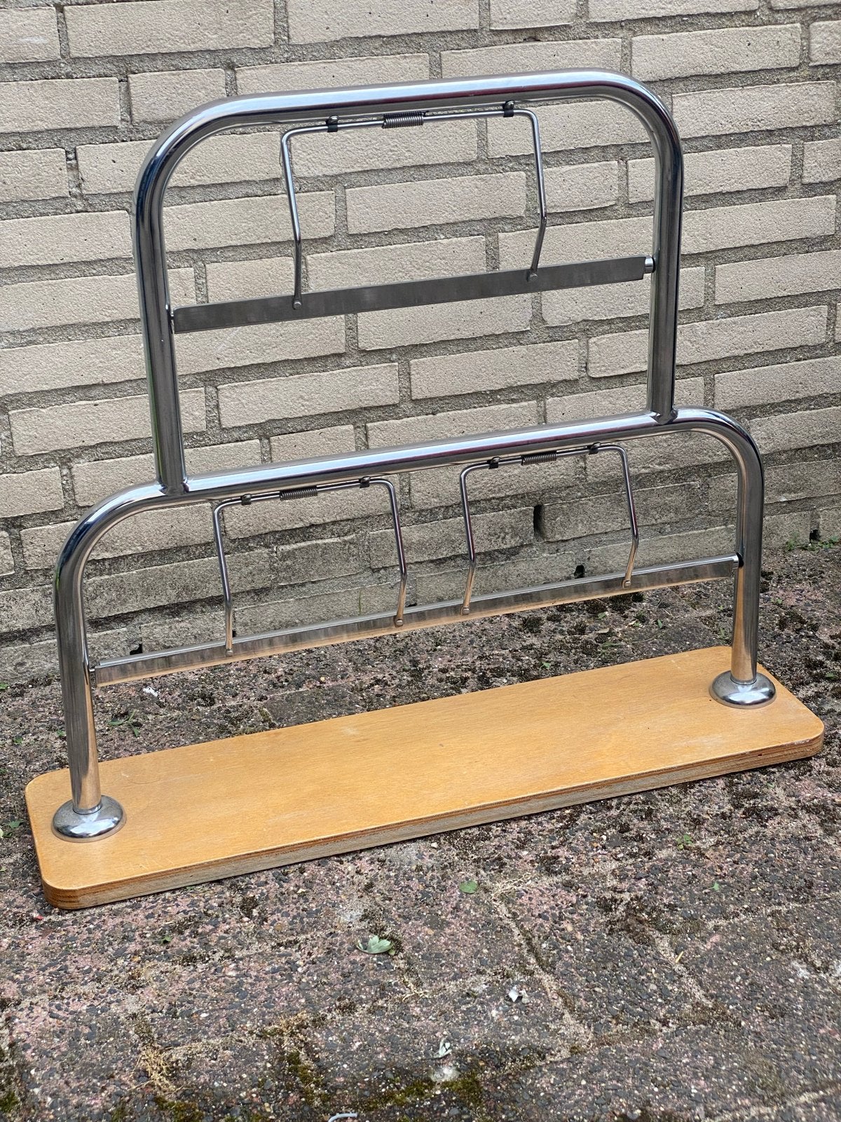 Vintage winkel inpakpapier rol houder voor 2 rollen, Ophalen, Gebruikt
