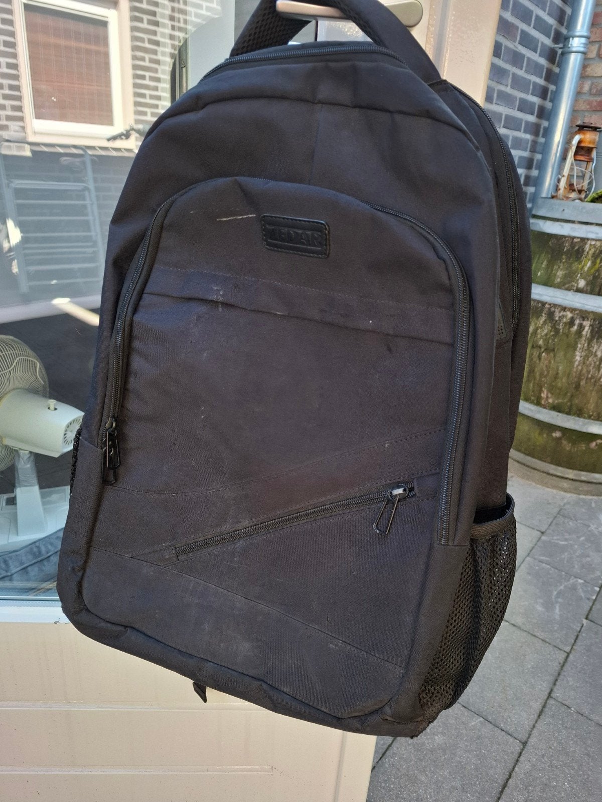 Zwarte laptop rugzak., Gebruikt, 25 tot 40 cm, Ophalen of Verzenden, Overige merken