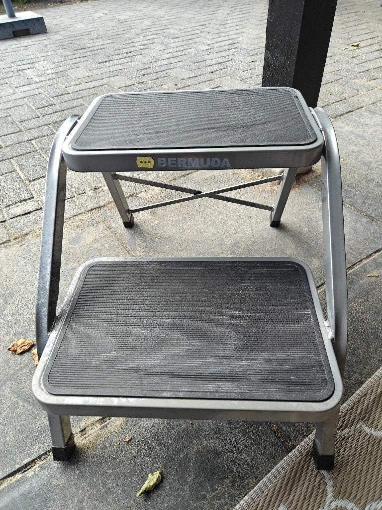 Caravan opstapje, Caravans en Kamperen, Ophalen, Zo goed als nieuw