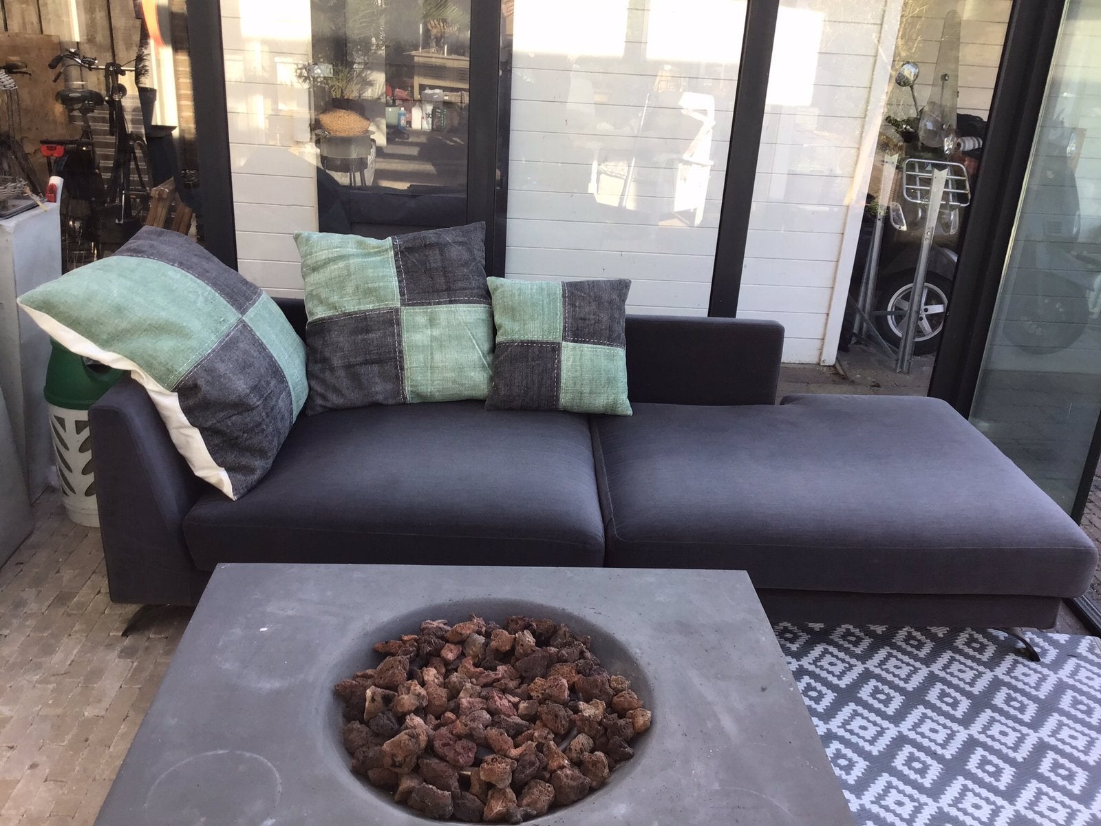 Grijze chaise longue/sofa van Roche Bobois, gratis, Ophalen, Gebruikt, Driepersoons, 75 tot 100 cm