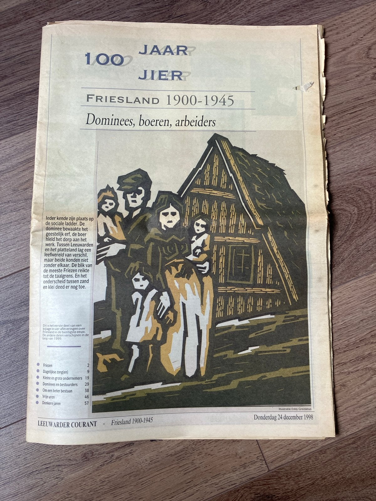 Leeuwarder Courant: Friesland 1900-1945 Special, Boeken, Ophalen of Verzenden, Gelezen, Krant