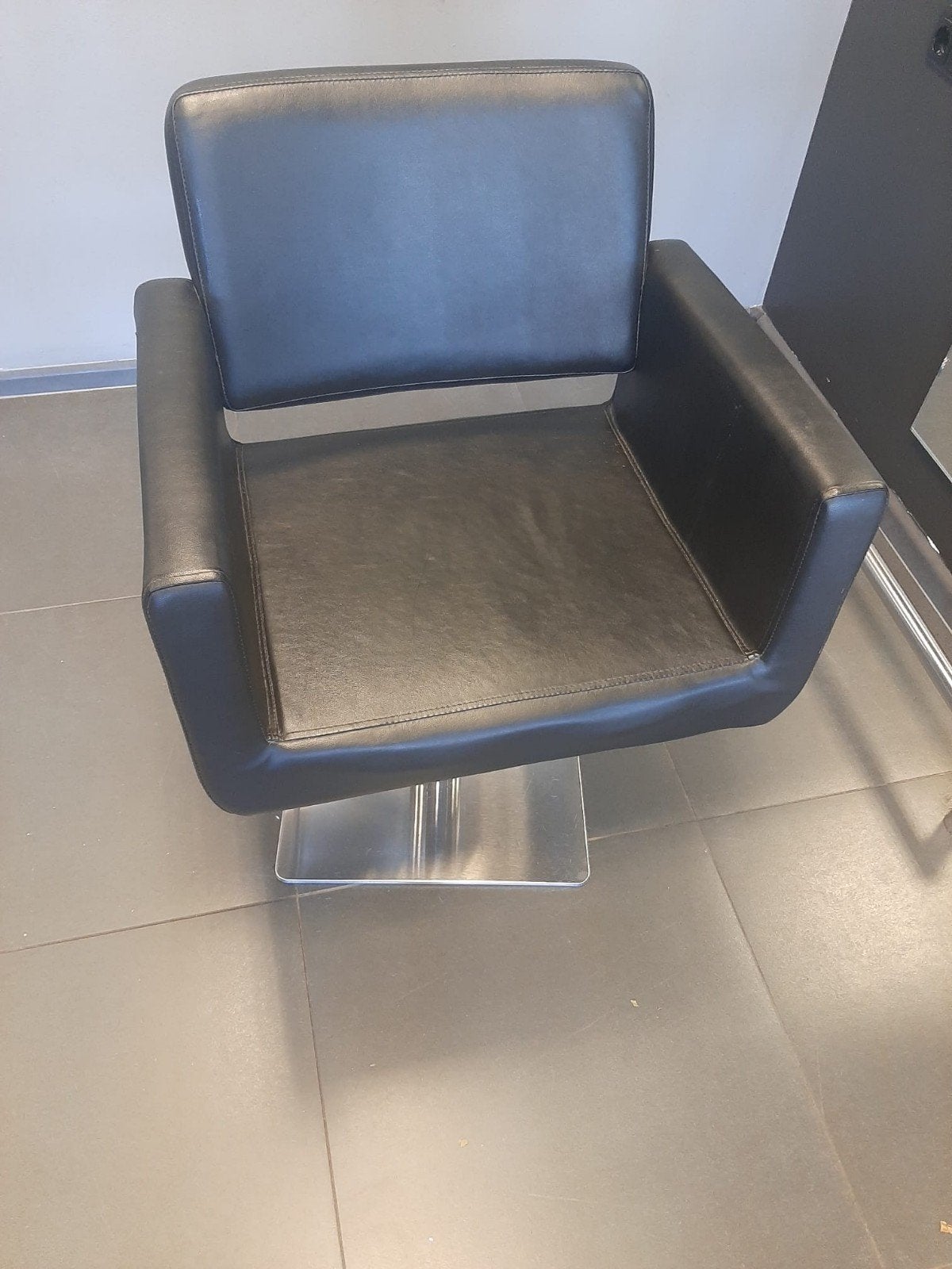 4x Hairway kapperstoel | hydraulische voetpomp | nette staat, Ophalen, ., Zo goed als nieuw, .