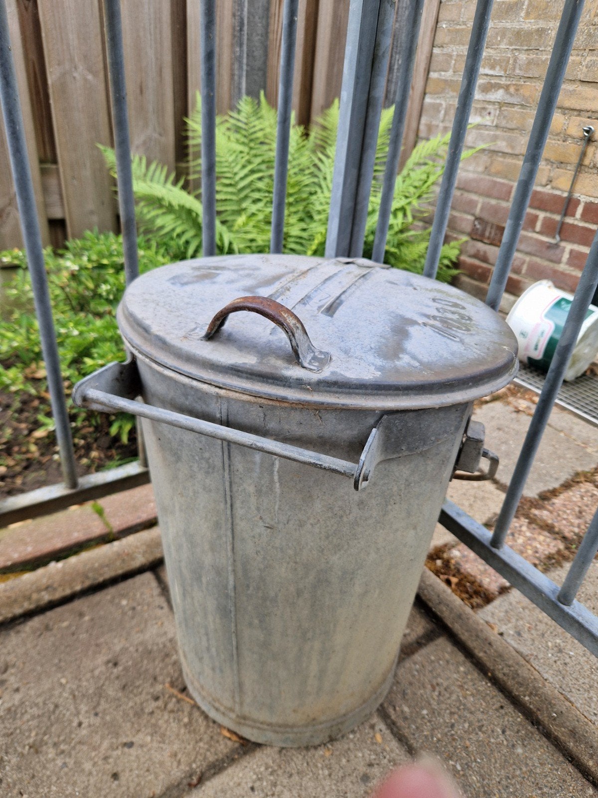 Vuilnisbak zink, 40 liter of meer, Ophalen