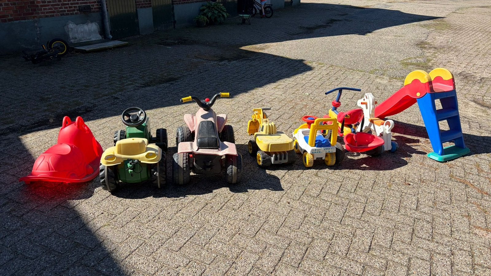 Divers buitenspeelgoed, Ophalen, Gebruikt