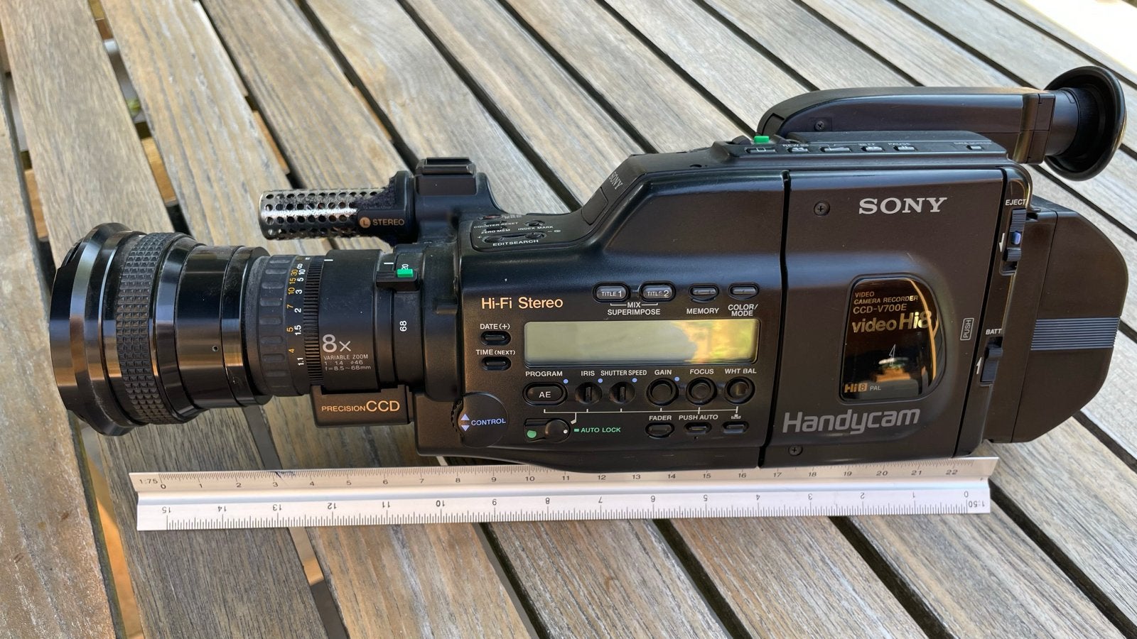 Sony CCD-V700E VideoHi8 Handycam met Fish-Eye lens & extra's, Ophalen, Gebruikt, Overige soorten, Minder dan 8x