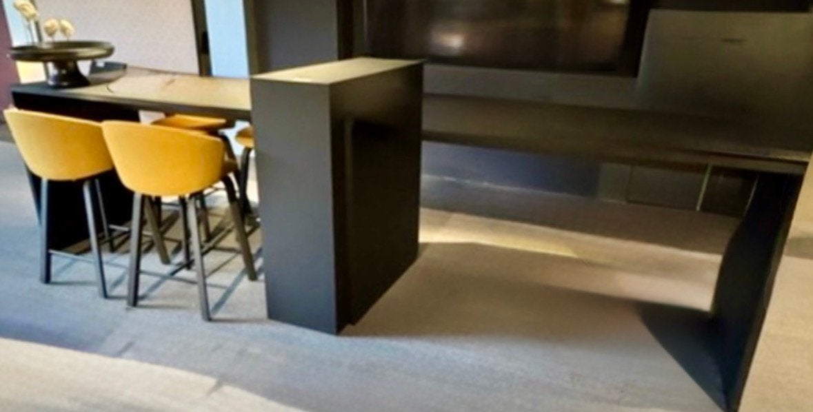 Leolux strakke zwarte bartafel-combinatie, Ophalen, Zwart, Zo goed als nieuw, Minder dan 10 m²