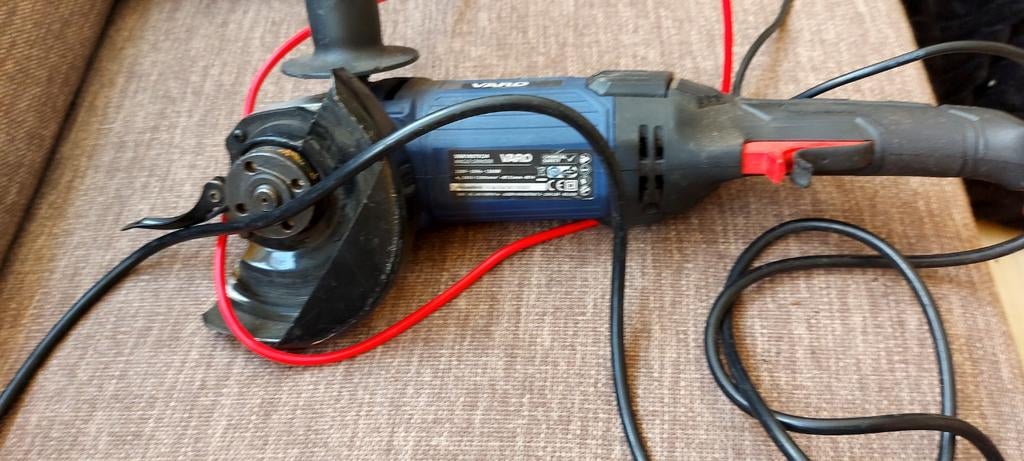 Varo POWX0610 Haakse Slijper 125mm 1000W, Ophalen of Verzenden