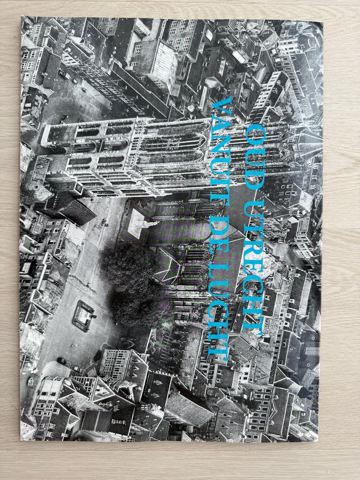 20 A3 Posters Oud Utrecht - Historische Luchtfoto's 1927, Foto, Ophalen of Verzenden, Zo goed als nieuw, Gebouw