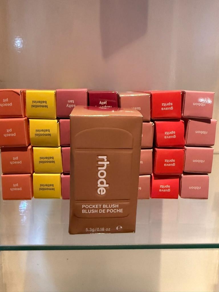 Rhode Pocket Blush - Diverse kleuren beschikbaar, Sieraden, Tassen en Uiterlijk, Uiterlijk | Cosmetica en Make-up, Wangen, Overige kleuren