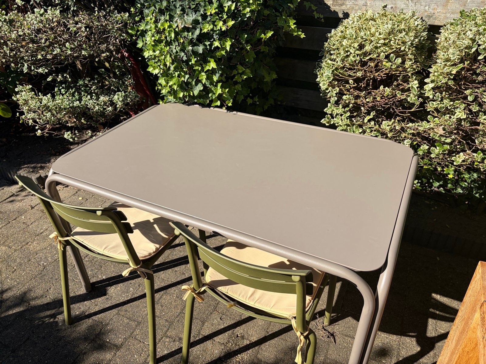Tuintafel 140x90 - Zo goed als nieuw, Ophalen, Zo goed als nieuw, Rechthoekig, Metaal