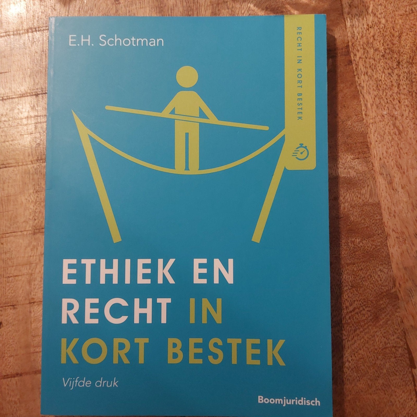 Ethiek en Recht in Kort Bestek, Ophalen of Verzenden, Gamma, Zo goed als nieuw, HBO