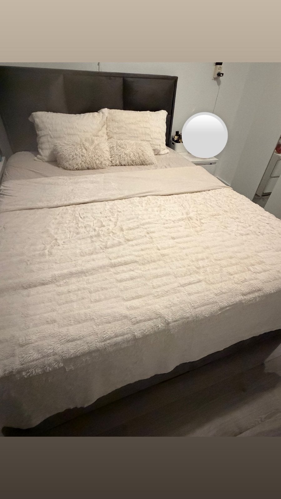 Foto 2 van Boxspring suede antraciet met opbergruimte