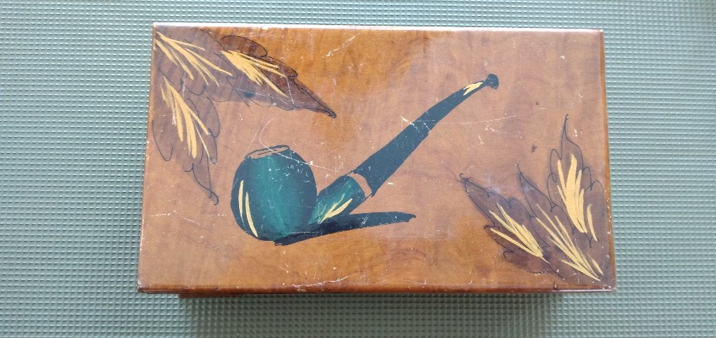 Sigarettendoos/koker en div. asbakken, Ophalen of Verzenden, Sigarenbandjes