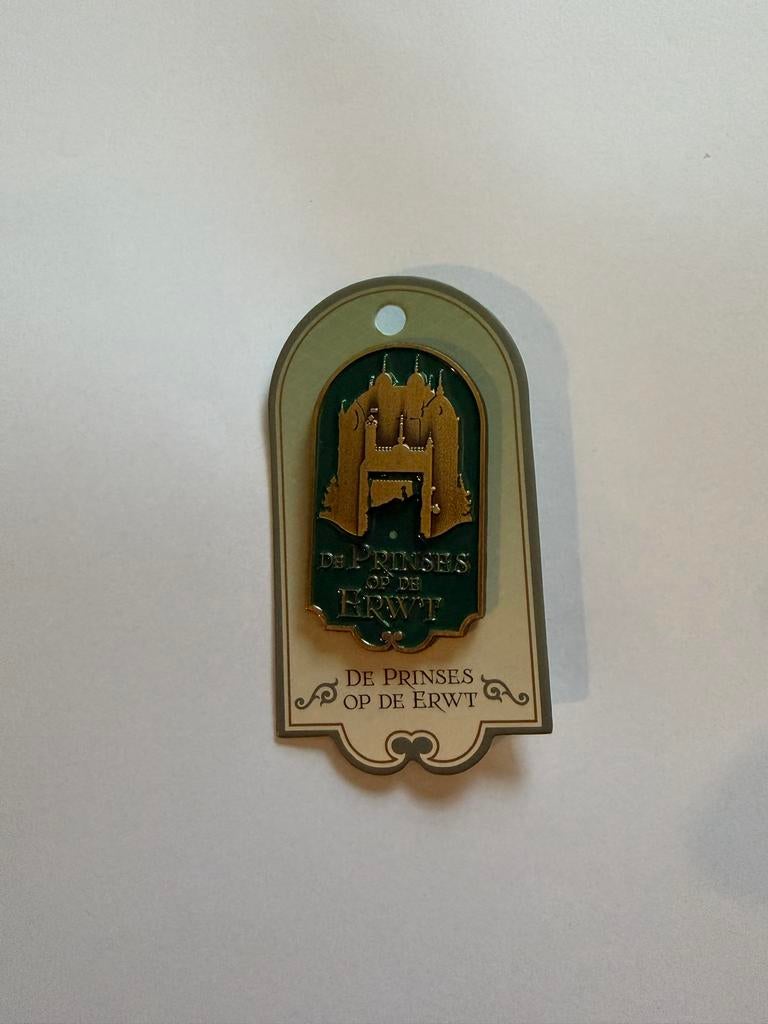 Efteling Pin De Prinses op de Erwt, Ophalen of Verzenden, Nieuw, Button of Speldje