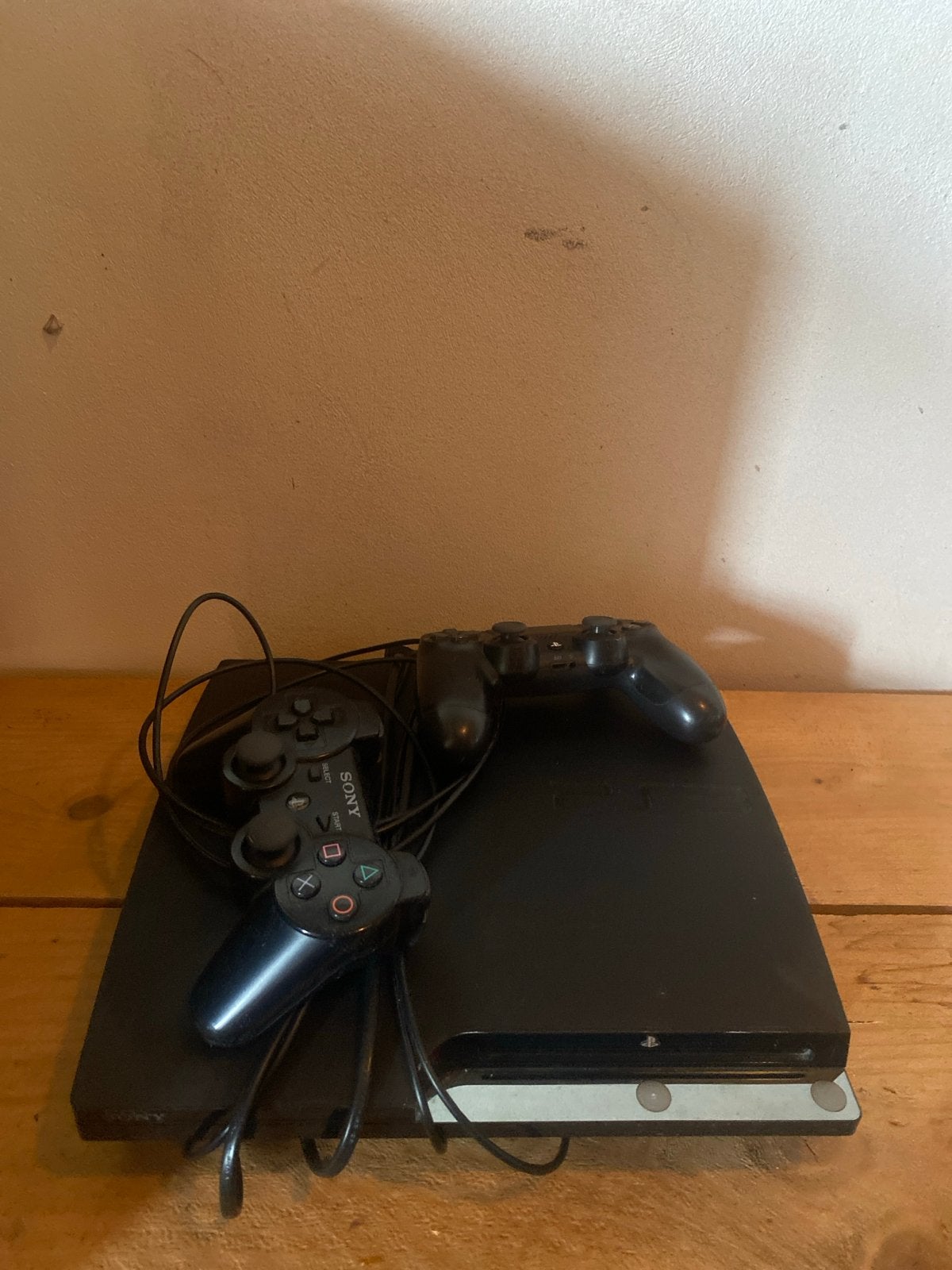 PlayStation 3 met 2 controllers en 15 games, Met 2 controllers, Slim, Gebruikt, Met games
