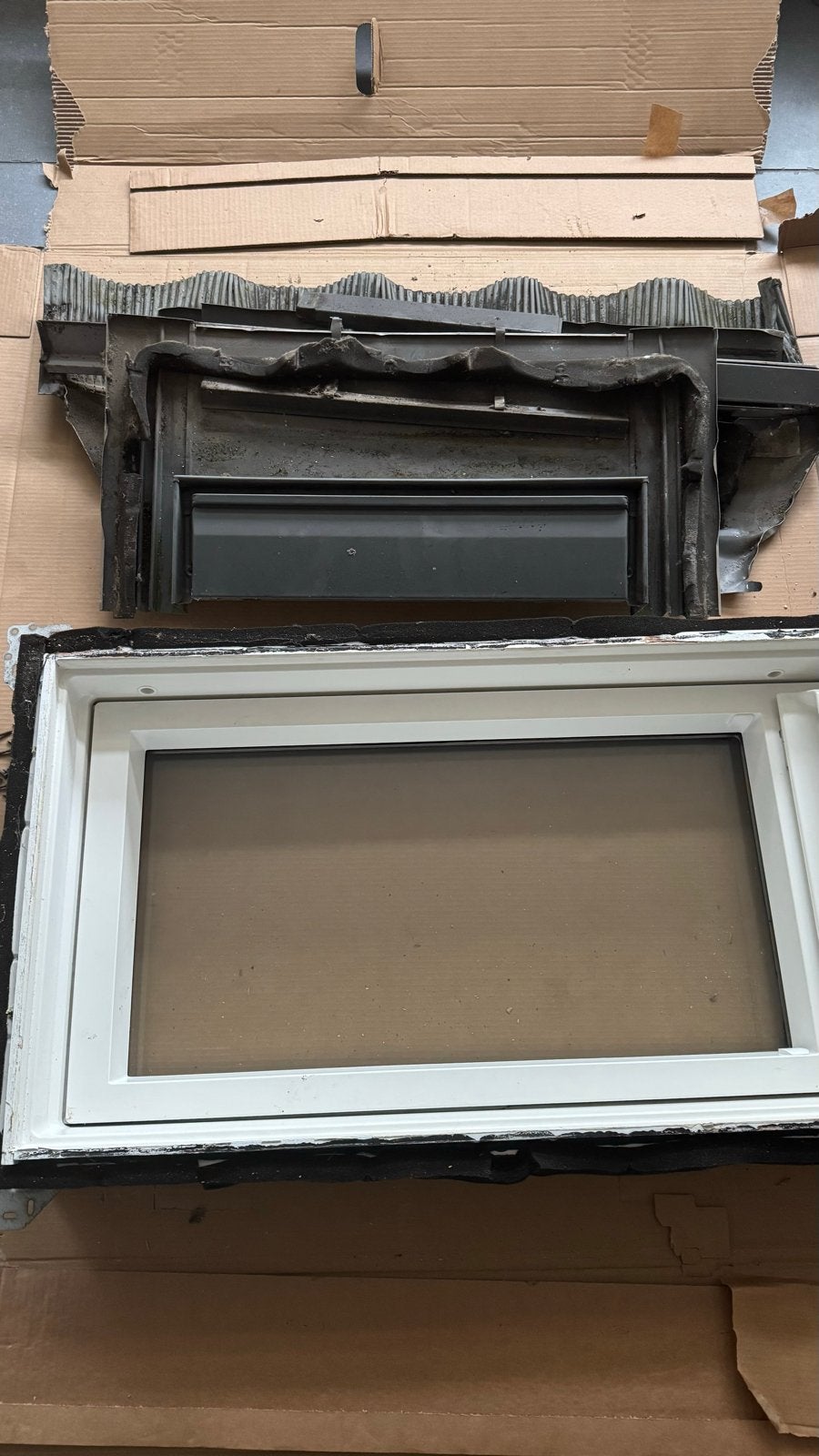 Velux GGU C04 0059 Kunststof incl dakgoten. Goede Staat, Ophalen, Gebruikt, Minder dan 80 cm, 80 tot 120 cm