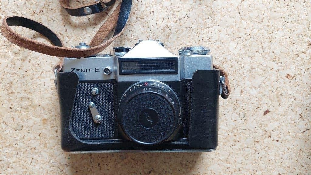 fototoestel analoog, Audio, Tv en Foto, Fotocamera's Analoog, Ophalen, Gebruikt, Spiegelreflex, Overige Merken