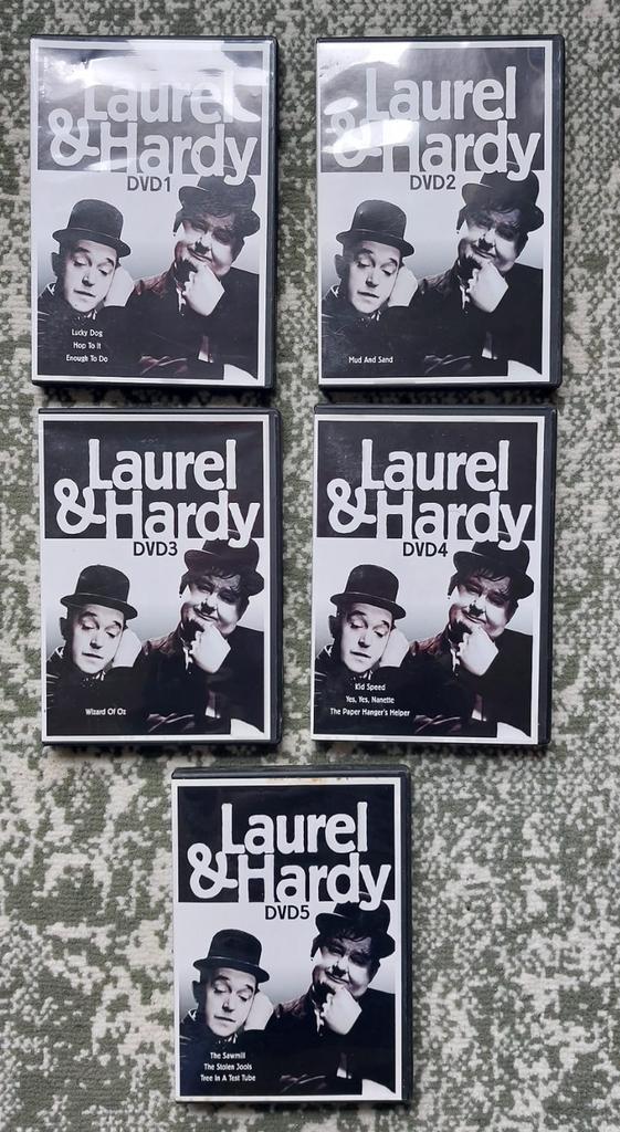 Laurel & Hardy deel 1 tm 5, Ophalen