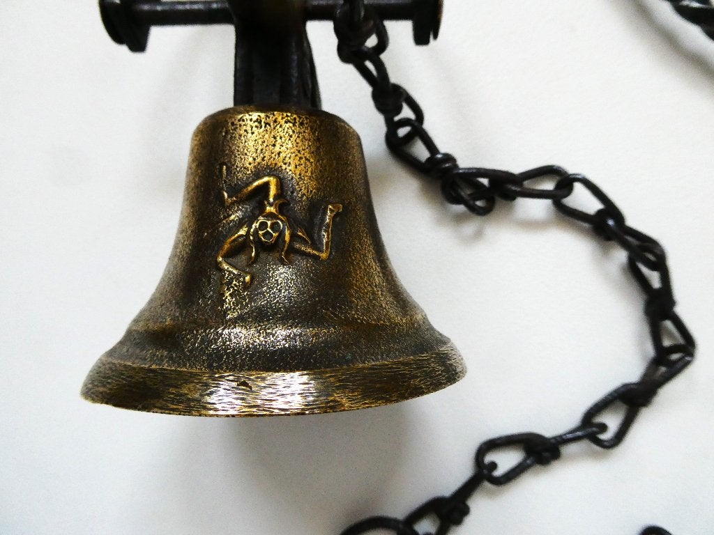Bronzen deurbel trekbel Trinacria Triskelion Medusa symbool, Ophalen of Verzenden