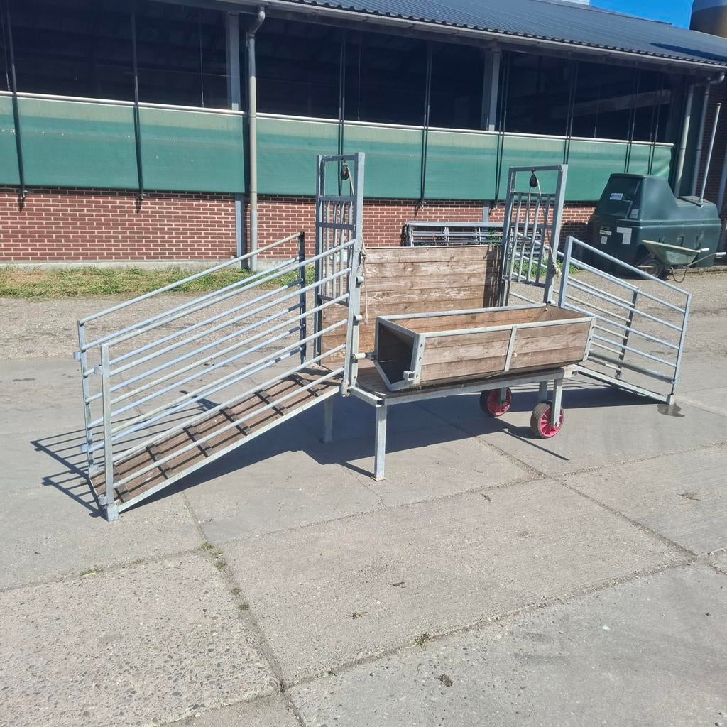Behandelwagen voor schapen of geiten gereserveerd
