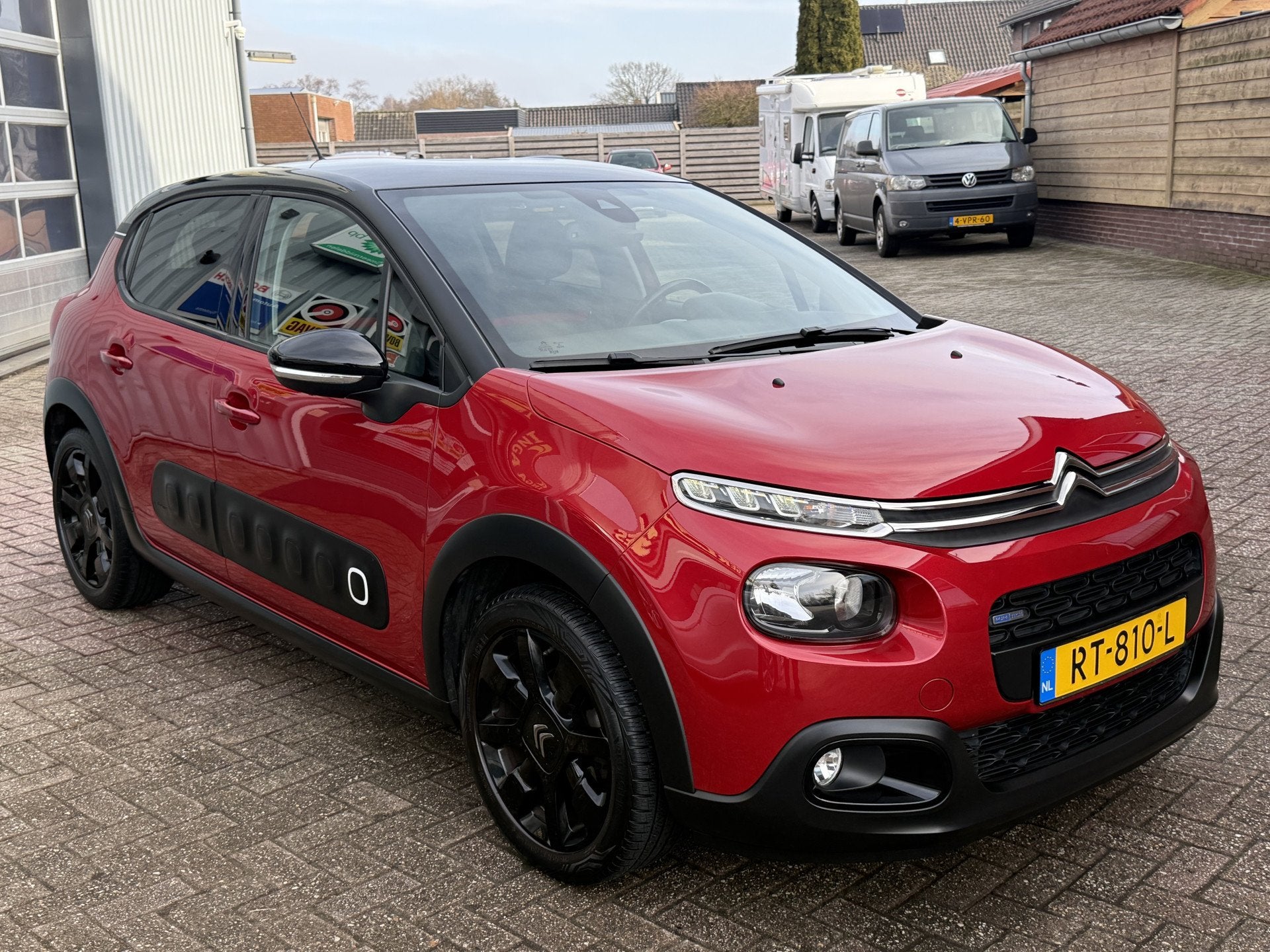 Foto 9 van Citroën C3 1.2 PureTech Shine | CAMERA | NAVI | CRUISE | DA