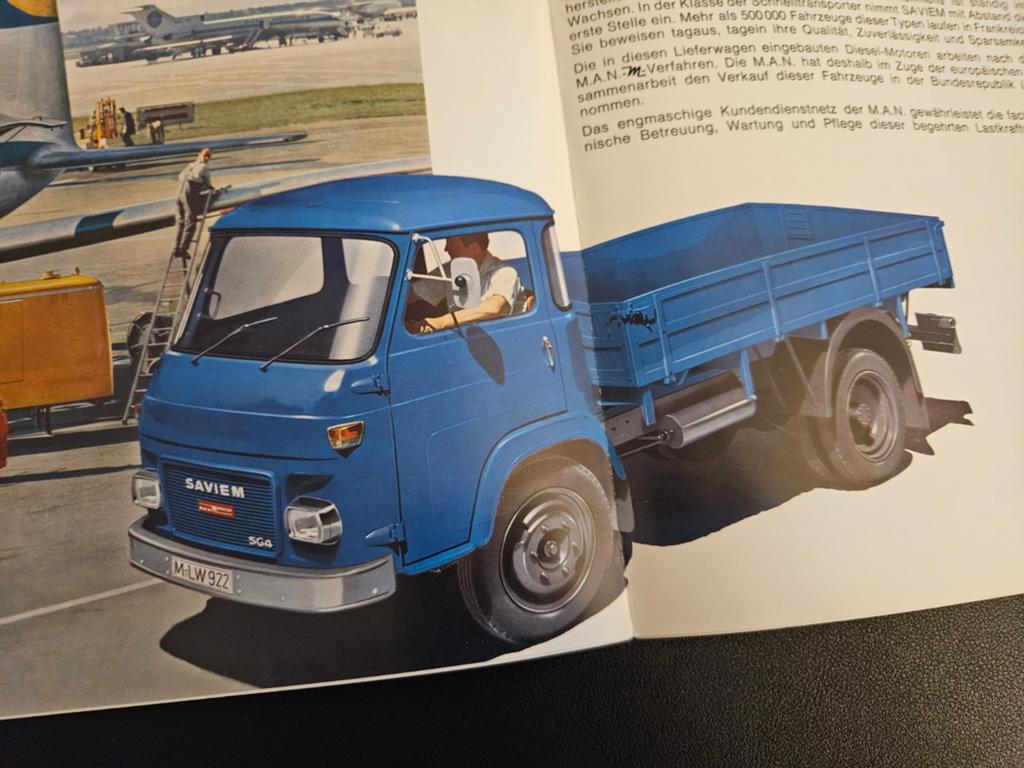 Brochure Saviem M.A.N SG 4, Ophalen of Verzenden, Zo goed als nieuw, Overige merken