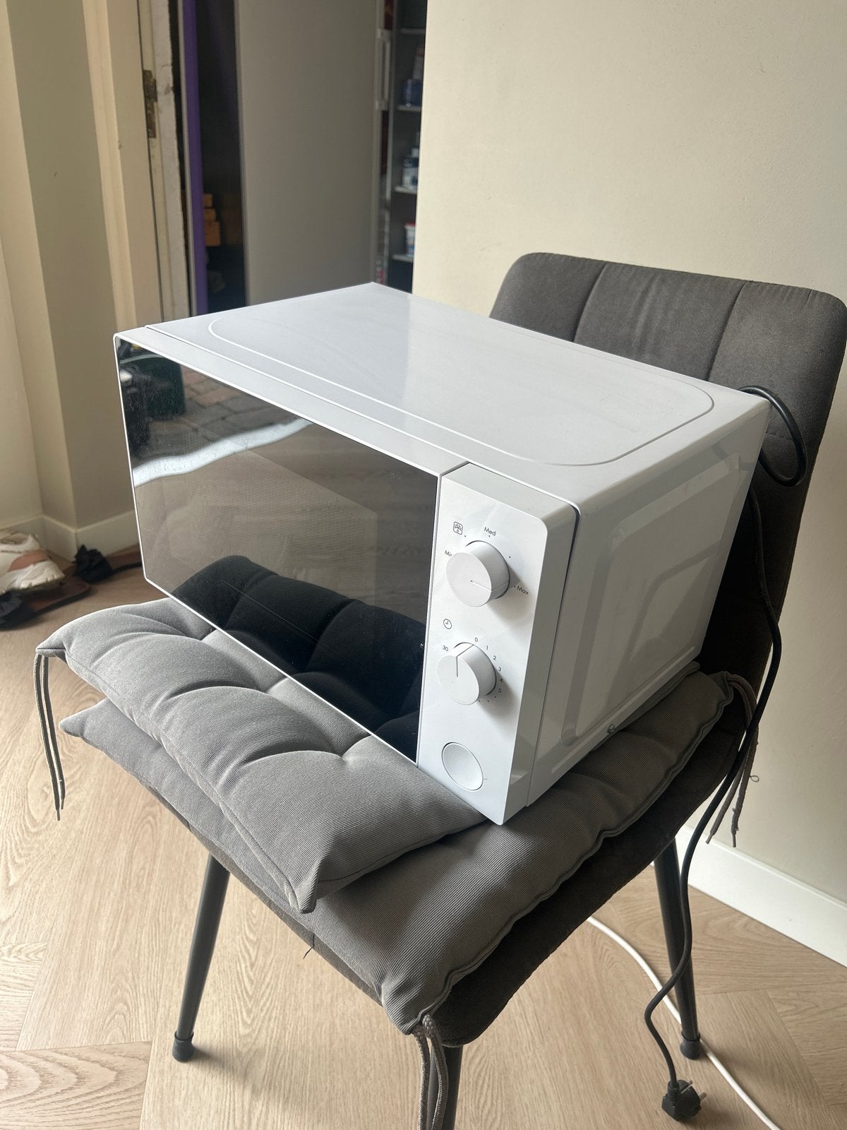 Zo goed als nieuwe kleine magnetron, Witgoed en Apparatuur, Magnetrons, Ophalen, Minder dan 45 cm, Vrijstaand, Magnetron