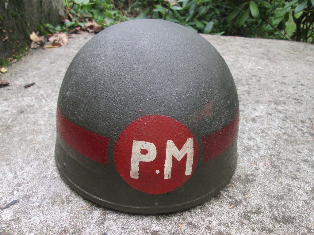 Engelse dispatcher helmet mint staat 1944 PM Police Militair, Ophalen of Verzenden, Landmacht, Nederland, Embleem of Badge