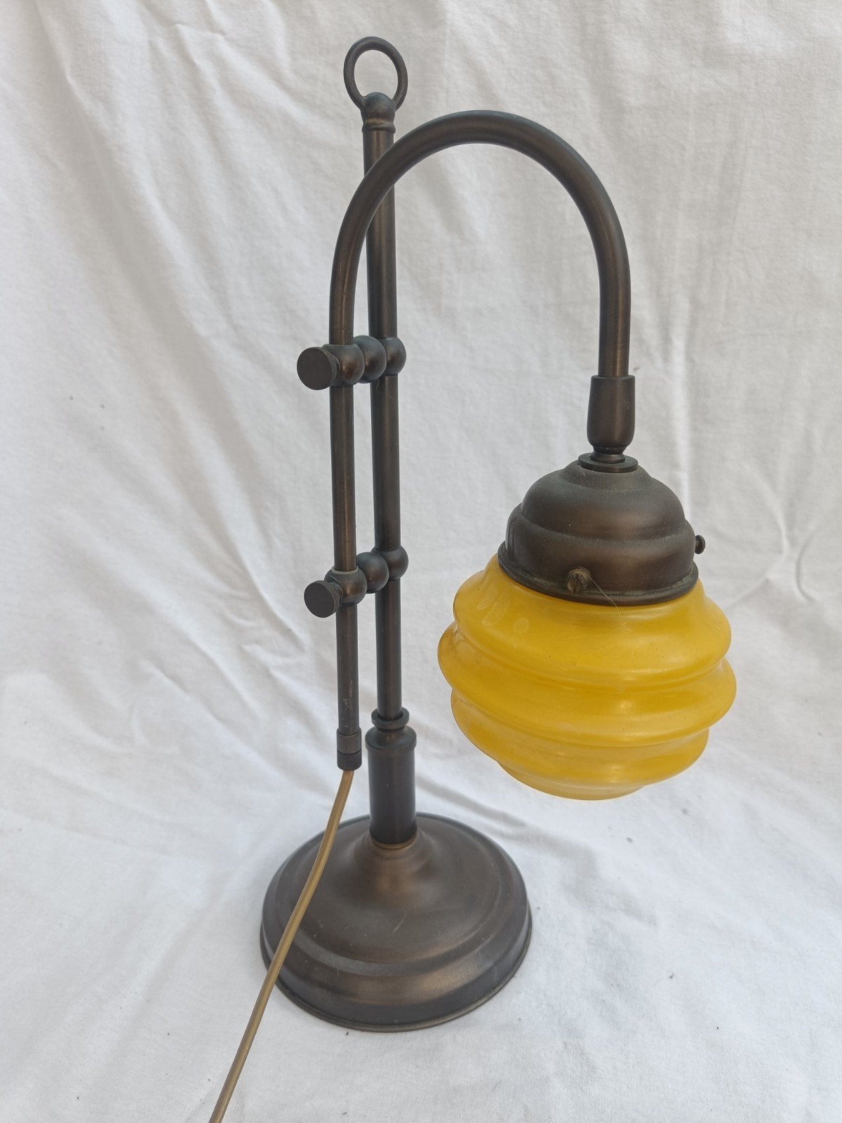 Vintage Tafellamp met Gele Glazen Kap - Art Deco Stijl, Antiek en Kunst, Antiek | Lampen, Ophalen of Verzenden