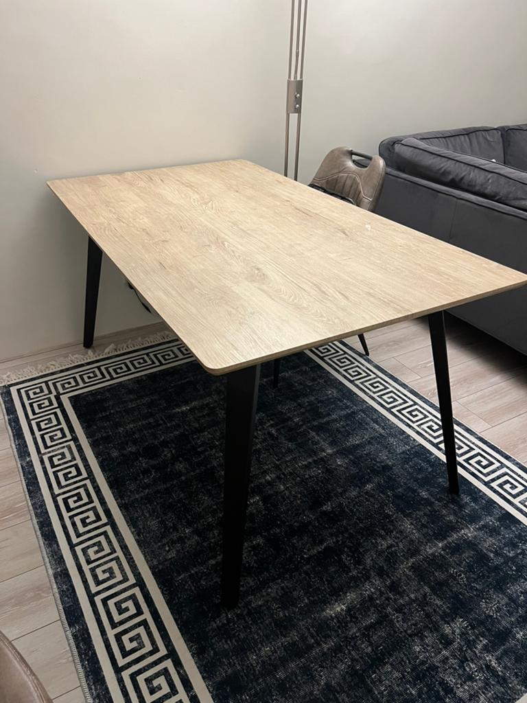 Mooie eettafel, Huis en Inrichting, Ophalen, 50 tot 100 cm, Zo goed als nieuw, 150 tot 200 cm
