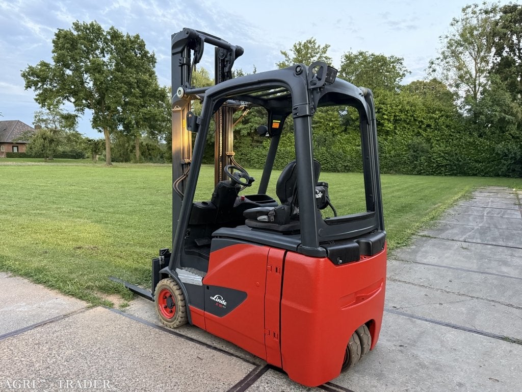 Linde 1600KG elektrische heftruck - 4 ventielen - gekeurd, Info@vanbeurdenheftrucks.nl, Linde, Heftruck, Ophalen of Verzenden
