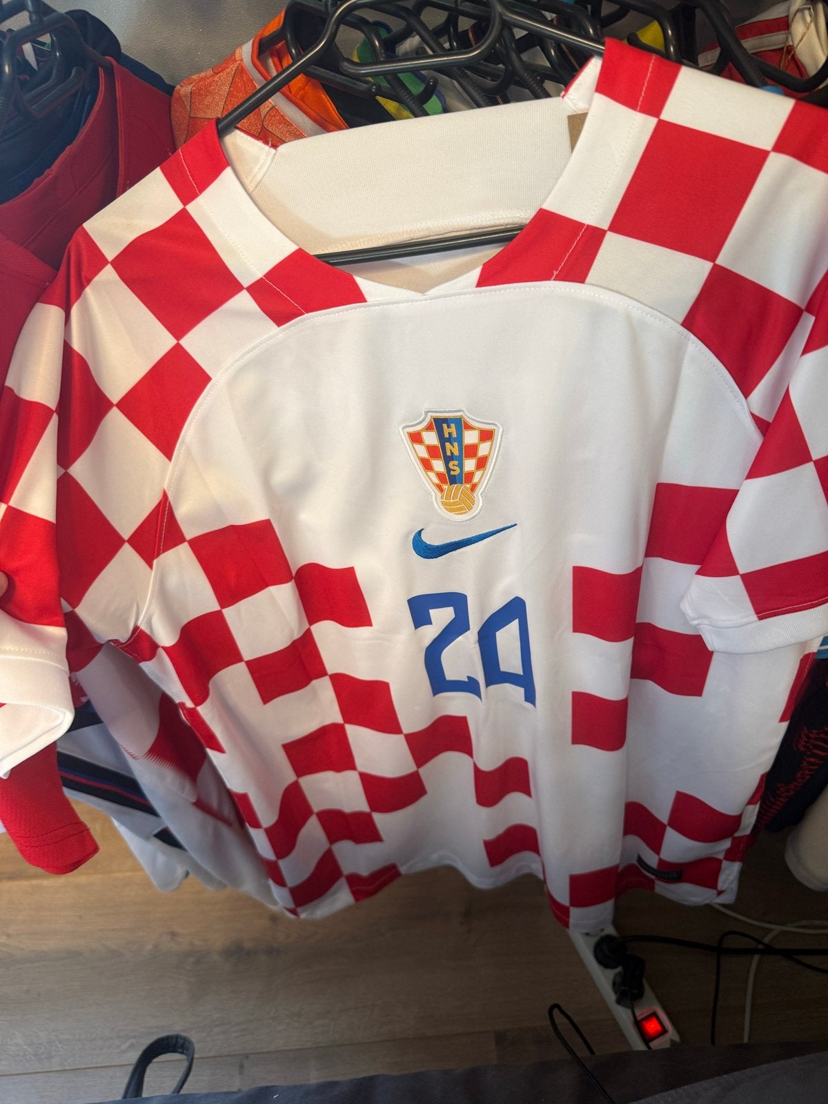 Sutalo gesigneerd Kroatië shirt met signeer bewijs, Verzenden, Buitenlandse clubs, Shirt