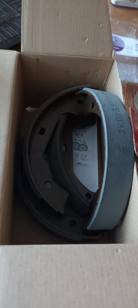 Nieuwe handrem / remschoenen BMW 645ci E63, Ophalen of Verzenden