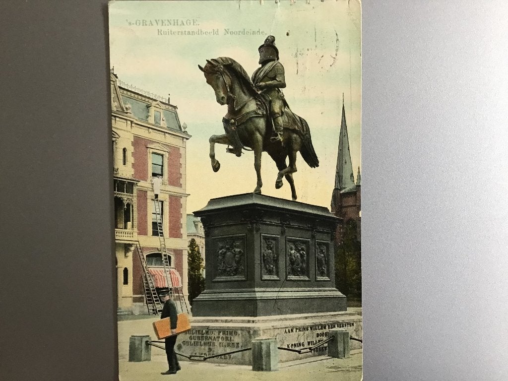 Oude briefkaart: Den Haag Ruiterstandbeeld Noordeinde 1911, Ophalen of Verzenden, Voor 1920, Gelopen, Zuid-Holland