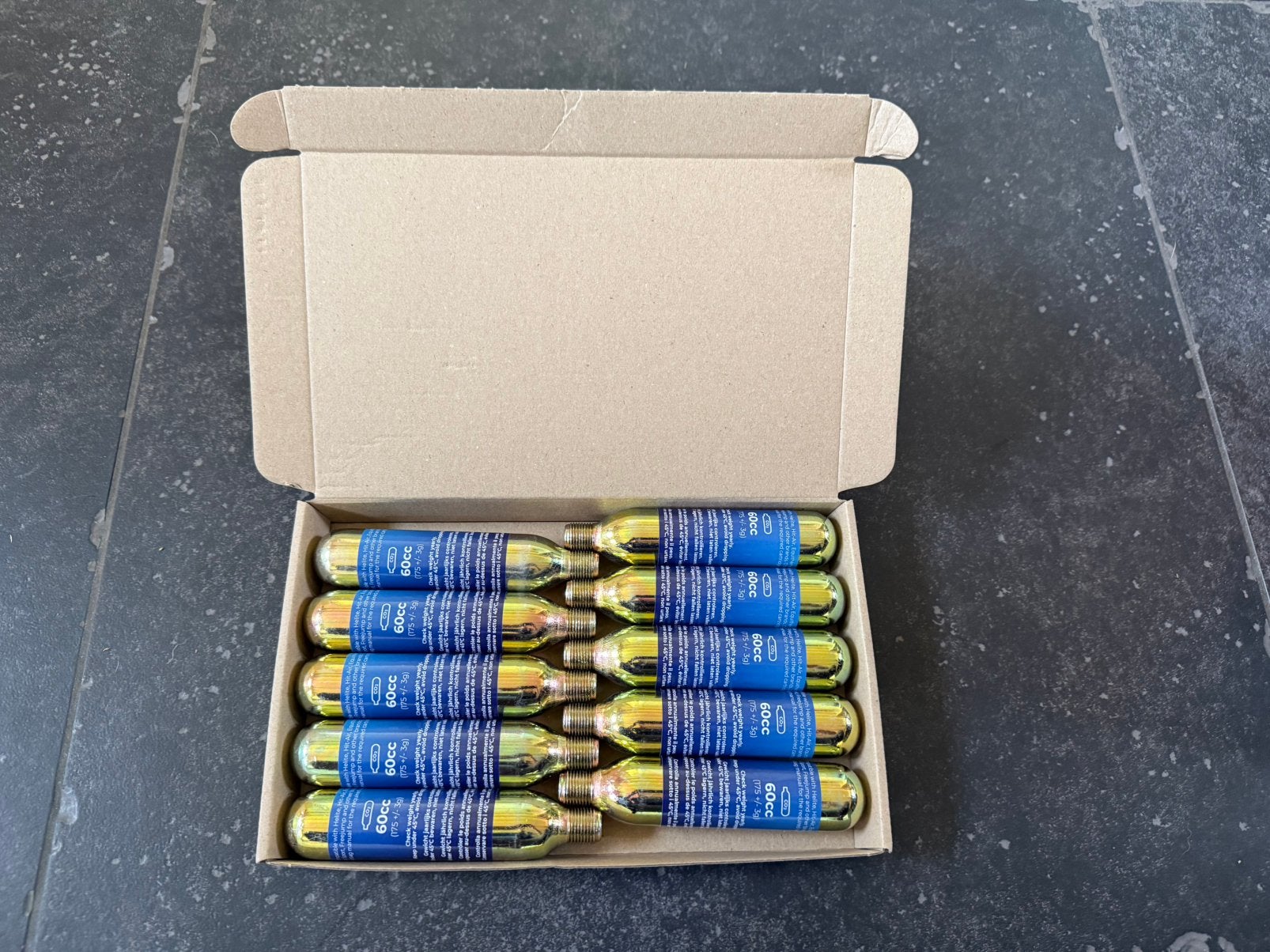 Set 10 60cc capsules voor o.a. Helite, Freejump airbag, Dieren en Toebehoren, Ophalen of Verzenden, Nieuw