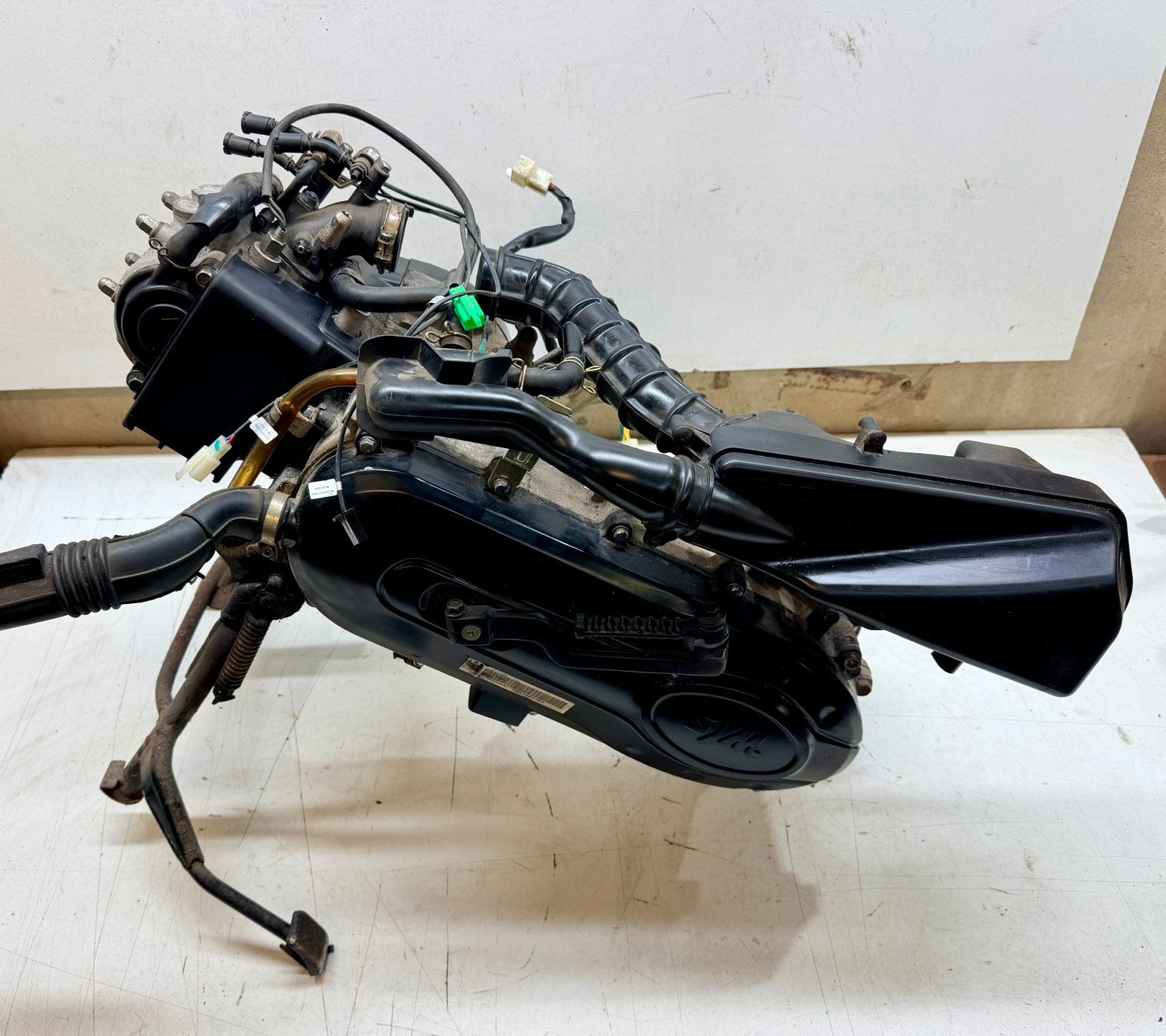Motorblok Sym Fiddle 2 euro5 2022 brom carburateur versie, Gebruikt, Info@nxscooterparts.com, Nx Scooterparts, SYM
