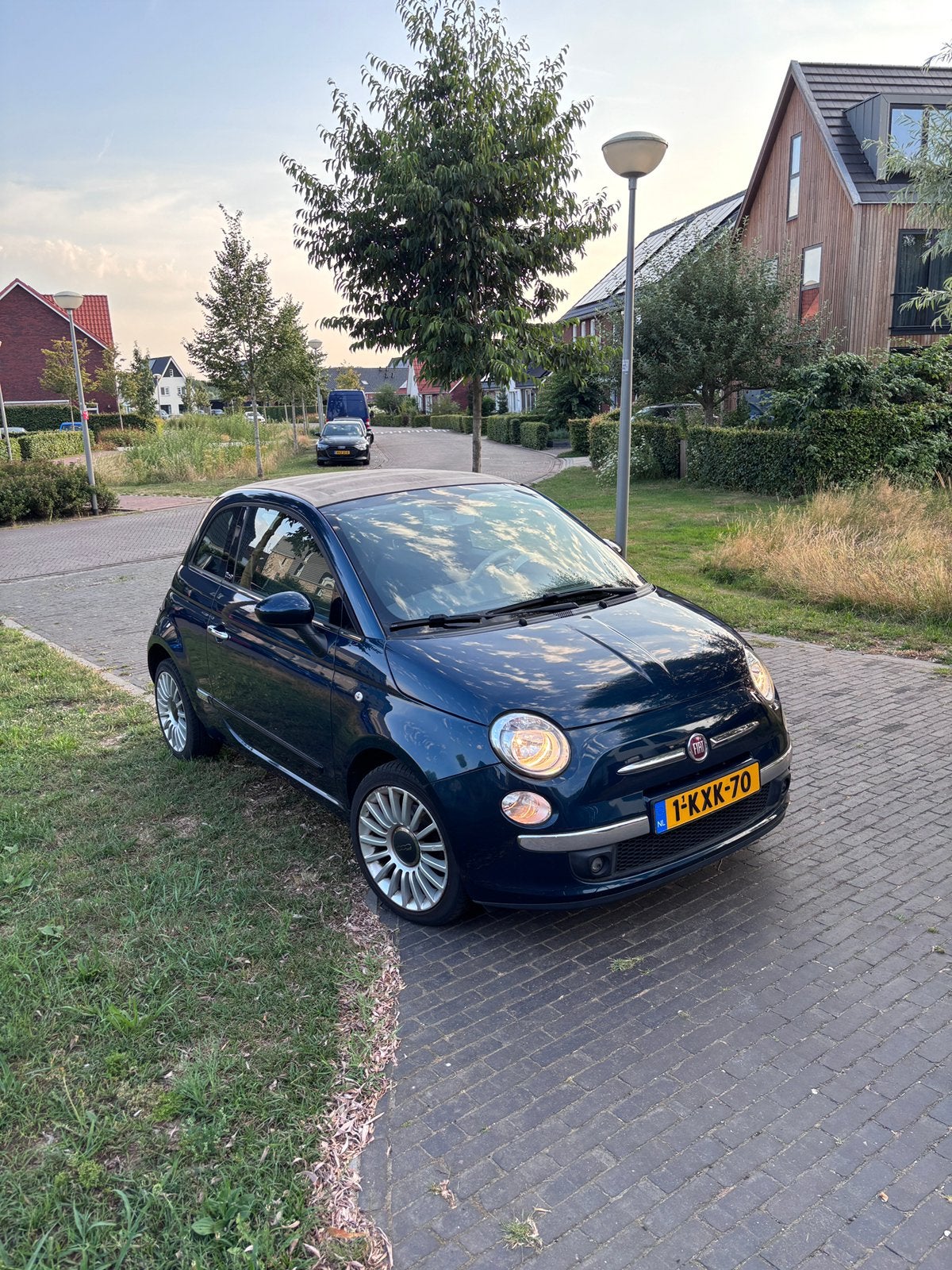 Fiat 500 C automaat 2013 Blauw Beige APK tot 15-07-2027, Auto's, Stof, 31 €/maand, Origineel Nederlands, Particulier