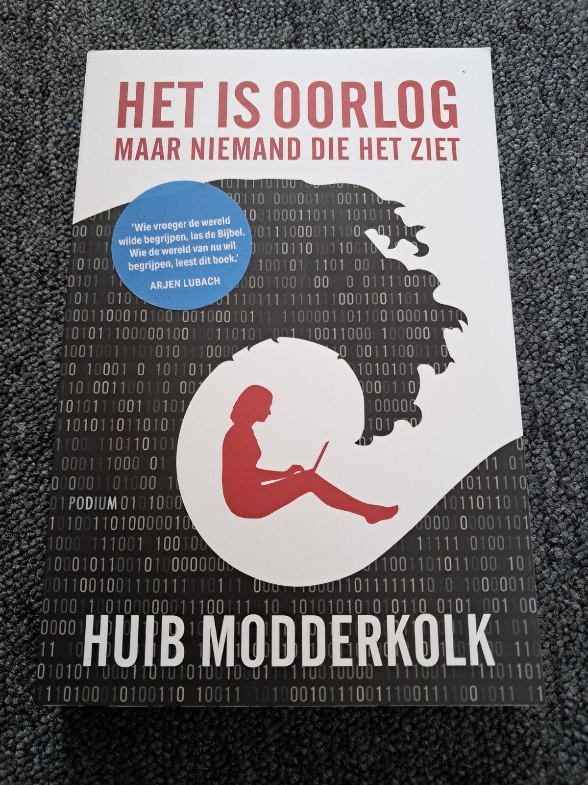 Huib Modderkolk - Het is oorlog maar niemand die het ziet, Boeken, Overige Boeken, Ophalen of Verzenden, Zo goed als nieuw, Huib Modderkolk