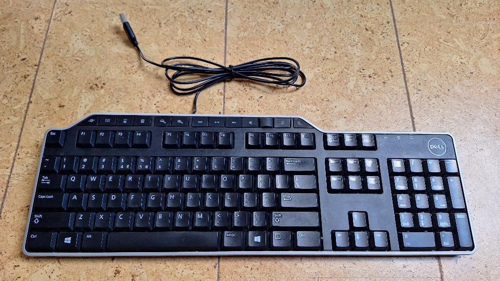 Dell USB Toetsenbord KB522 (met multimediatoetsen), Gebruikt, Multimediatoetsen, Ophalen of Verzenden, Dell