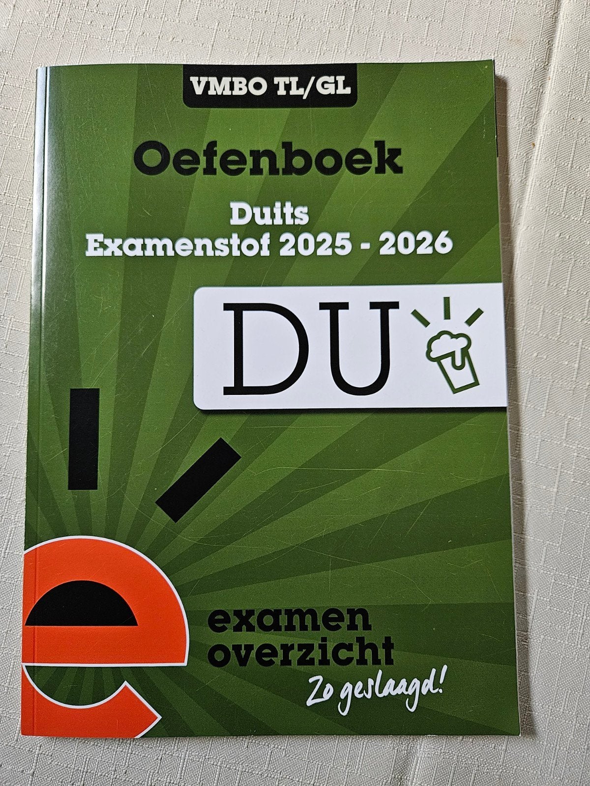 Gloednieuw Oefenboek Duits vmbo  TL/GL Examenstof 2025-2026, Ophalen of Verzenden, Zo goed als nieuw, LBO, Onbekend