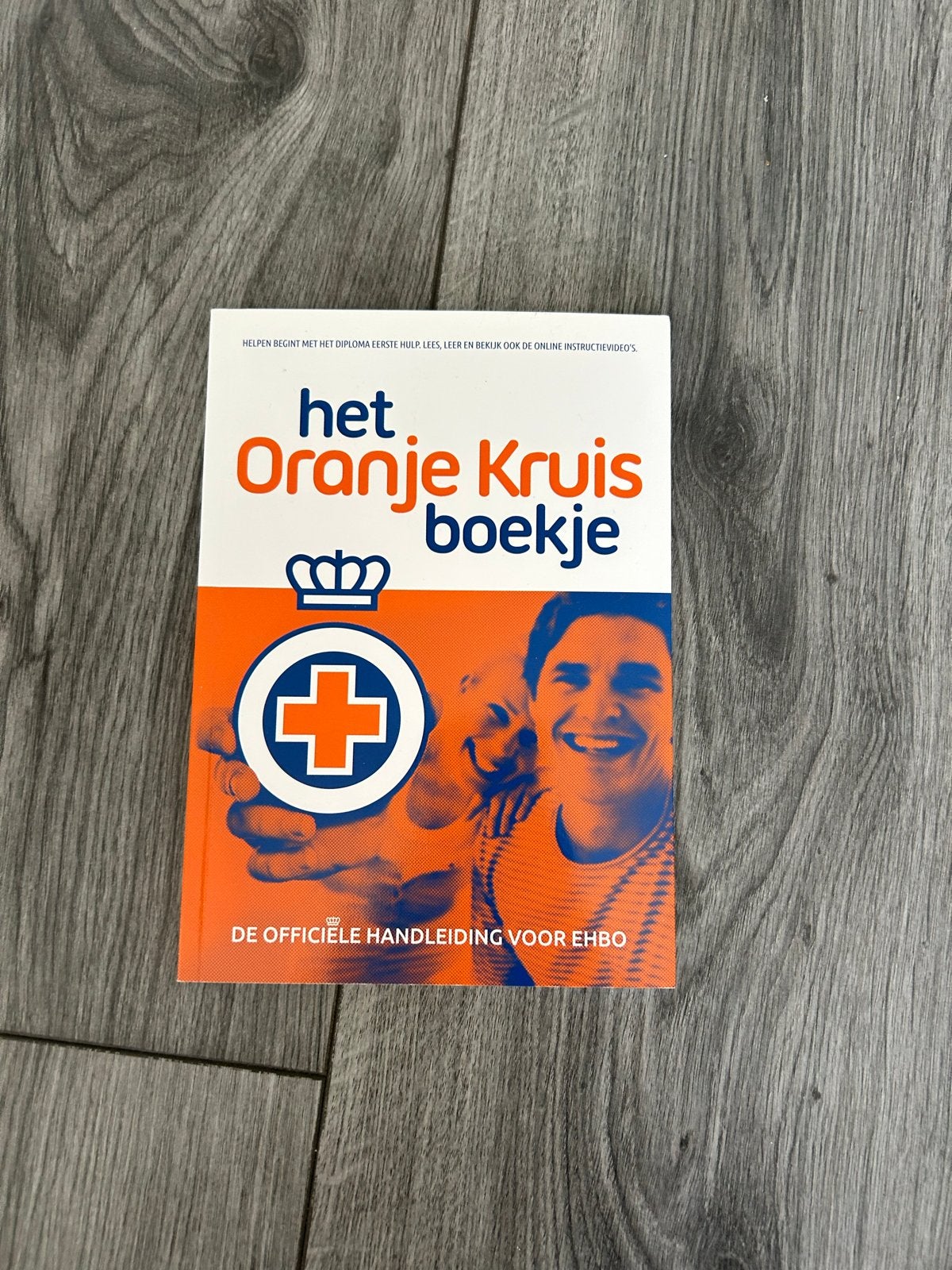 Het Oranje Kruis boekje - Officiële handleiding EHBO, Ophalen of Verzenden, Gamma, Zo goed als nieuw, Overige niveaus