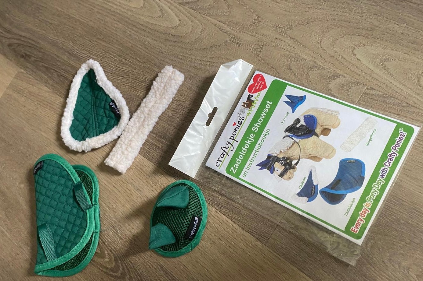 Crafty Ponies Zadeldekje Show Set – Groen zgan, Ophalen of Verzenden, Zo goed als nieuw, Jongen of Meisje
